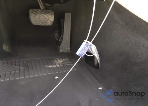 2017 Mercedes-Benz E 300 из США, поврежденный, VIN WDDZF4JB7HA035689